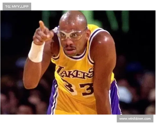 NBA球星爆笑表情包大集合 看明星们的搞笑瞬间如何点燃你的热情
